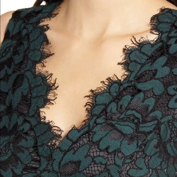 Eliza J Tulip Hem Lace Dress - Picture 5 of 16